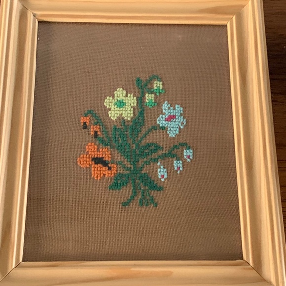 Needlepoint Pictures, Set of 2 - Picture 5 of 7